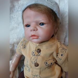 Realistic Doll Reborn Style Baby Girl Boy Kids Toy Collectable Therapy Gender
